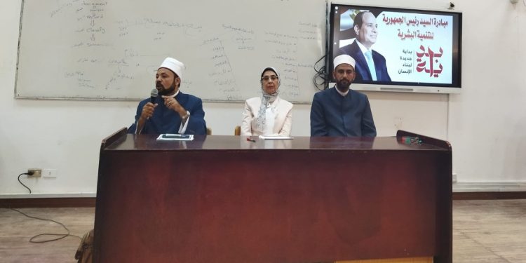 “خريجي الأزهر” بالإسماعيلية يقيم ندوة “منزلة الشهيد وانتصارات أكتوبر” بجامعة قناة السويس