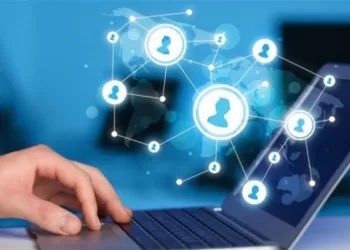 قيم الإسلام في مواجهة الإرهاب الإلكتروني لخلق فضاء رقمي آمن