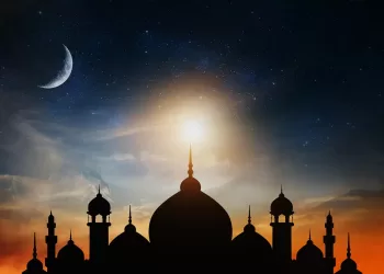 رمضان في العصر الرقمي: كيف تجمع التكنولوجيا العائلات رغم المسافات؟