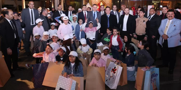 سفارة قطر في القاهرة تنظم حفل إفطار للأطفال الأيتام