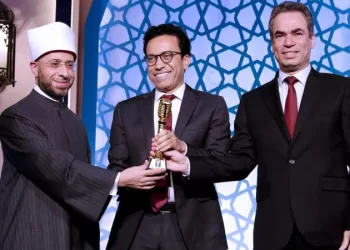 مقولة الرئيس: “هاتوا القطايف”.. وسام على صدرى