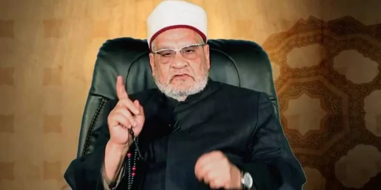 بعد أن قدما مئات الفتاوي المقروءة والمسموعة والمرئية علي مدار نص قرن.. و منعهما القانون الجديد