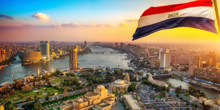 حين تشتعل النيران حولك… ماذا يفعل قلبك لمصر؟