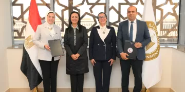 مذكرة تعاون مشترك بين إدارة المخلفات والهلال الأحمر المصري