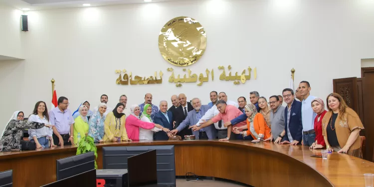 “إعداد الكوادر” بـ”الوطنية للصحافة” تحتفل بنجاح “أول ثمارها”