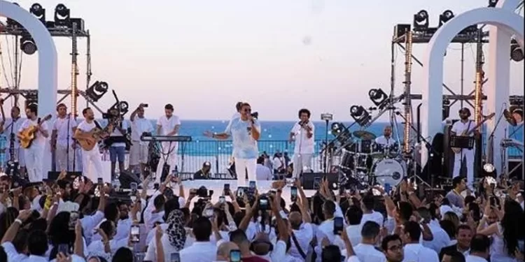 حفلات الساحل .. مظاهر دخيلة تهدد عاداتنا وتقاليدنا