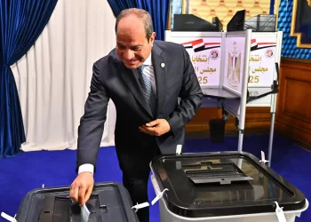 الرئيس وكبار المسئولين يشاركون فى بناء المستقبل بـ”انتخابات الشيوخ”