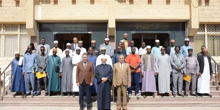 تفكيك الفكر المتطرّف.. بـ”عقول أزهرية”