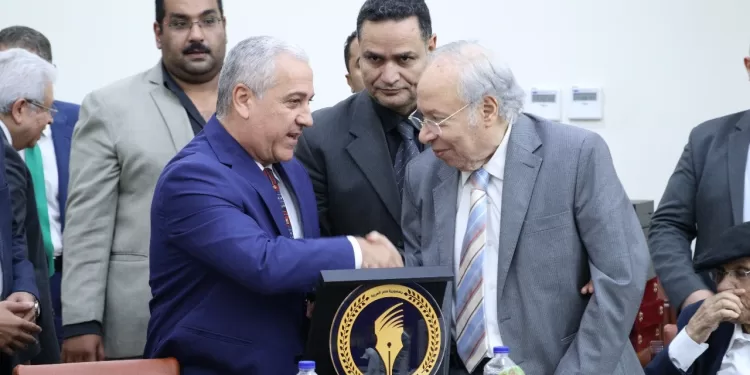 “الوطنية للصحافة” تستمع لشيوخ المهنة وكبار كتابها لتطوير الخطاب الإعلامي