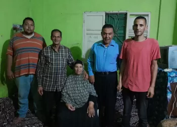 محمد عثمان.. قصة كفاح من عامل نظافة لقاعات الجامعة