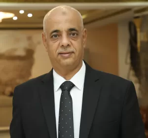 مصطفى ياسين