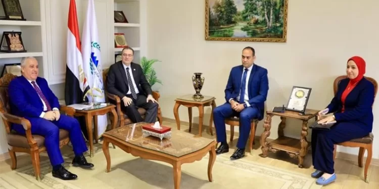 رئيس التنظيم والإدارة: حريصون على تقديم الدعم اللازم للوطنية للصحافة