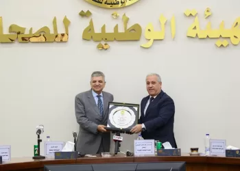 الفريق أسامة ربيع في ندوة موسّعة بـ”الوطنية للصحافة”