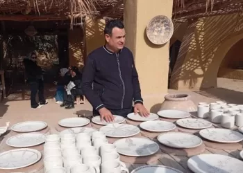 مدرسة الفخار بقرية “تونس” في الفيوم.. تعليم مجاني يُحوّل التراث لفرصة حياة