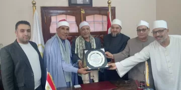 نقابة القراء تكرّم رئيس مؤسسة نماء بغمّازة الصف