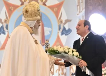 الرئيس السيسي: عيد سعيد علينا جميعًا.. ربنا يحفظنا ويجعل أيامنا كلها أعياد وأفراح