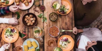 أمر نبوي سَبَق علم الاتيكيت بقرون