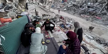 غزة.. فرحة ممزوجة بالصمود