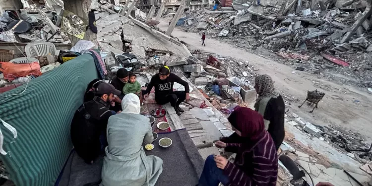 رمضان فى غزة.. فرحة ممزوجة بالصمود