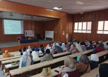 ندوة بـالمجلس القومي للبحوث الاجتماعية والجنائية تحذر من الإدمان الرقمي بين الشباب