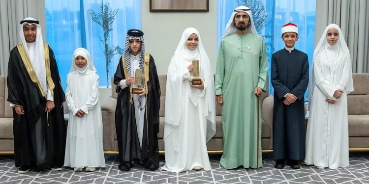 محمد بن راشد يكرم الفائزين في مسابقة دبي الدولية للقرآن الكريم