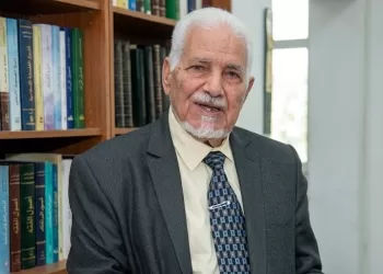 الدكتور محمد نبيل غنايم