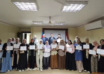 تكريم متفوقى جمعية الصداقة اذربيجان