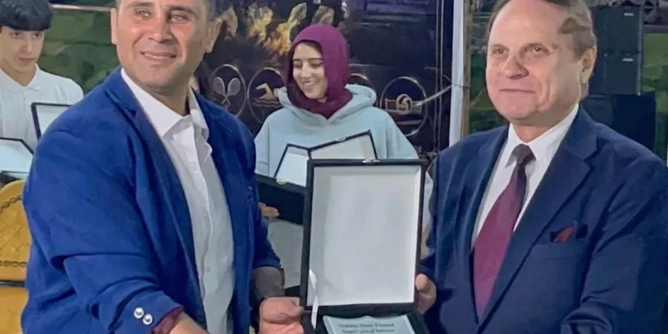 منتدى سيناء الثقافي يكرم الدكتور سامي الشريف الأمين العام لرابطة الجامعات الإسلامية