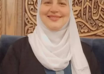 “شَرَفُ المؤمنِ قيامُ الليل”