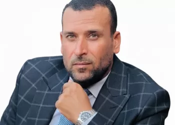 الهجرة من سجون العادة إلى فضاءات الإرادة