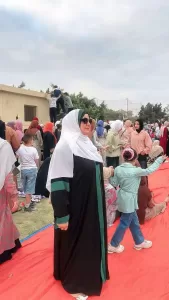 سما الشاطبى.. تتابع الحضور فى مسجد الرحمة بشبراخيت البحيرة