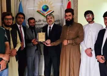 اتحاد طلبة أفغانستان بمصر يكرّم سيمور نصيروف