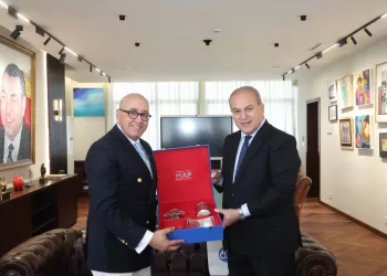 السفير المصري بالرباط يزور وكالة المغرب العربي للأنباء 
