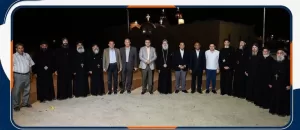 محافظ قنا يطمئن على الأنبا بيمن