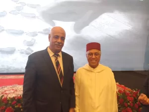مصطفى ياسين مع سفير المغرب محمد على وآيت