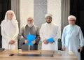 موقعو اتفاقية الوسطية